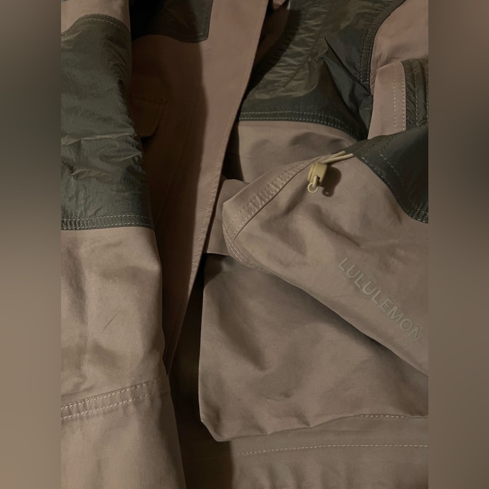 Lululemon storm Motorcycle Jacket Size 4 - Picture 9 of 11